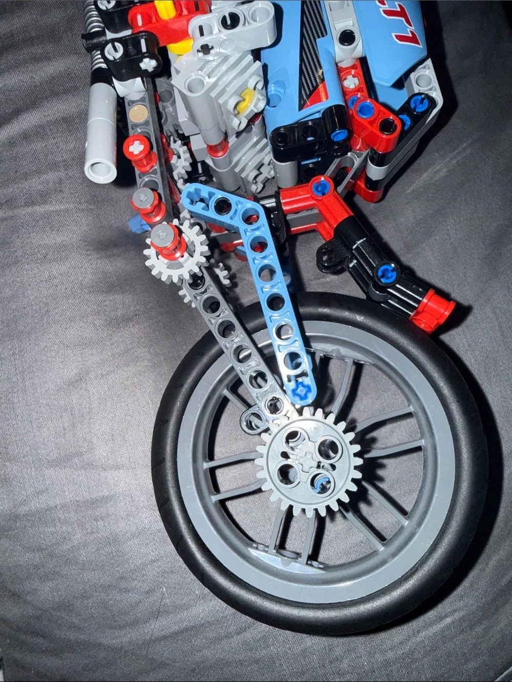 LEGO Technic Street Motorcycle 42036 - Retro Bike Build!